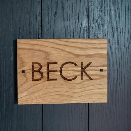 여관 Royal Oak Pub 카트멜