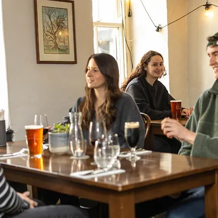 Royal Oak Pub